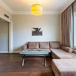 Bright Apartment In Sisli With Central Location